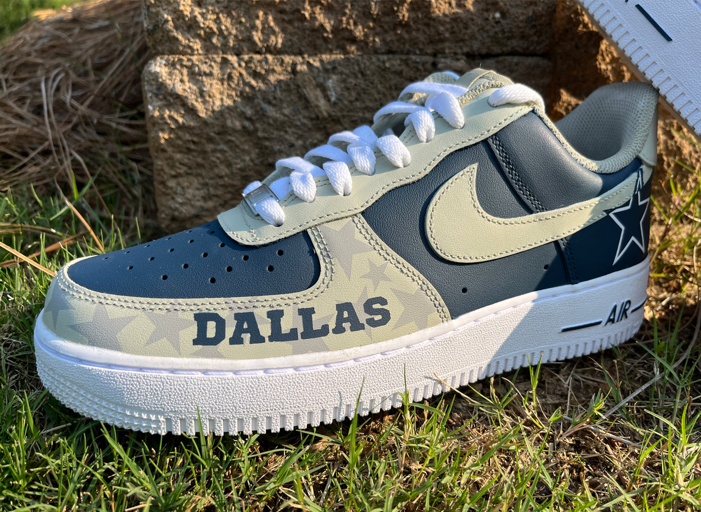 Air Force 1 Custom Painted Dallas Cowboys