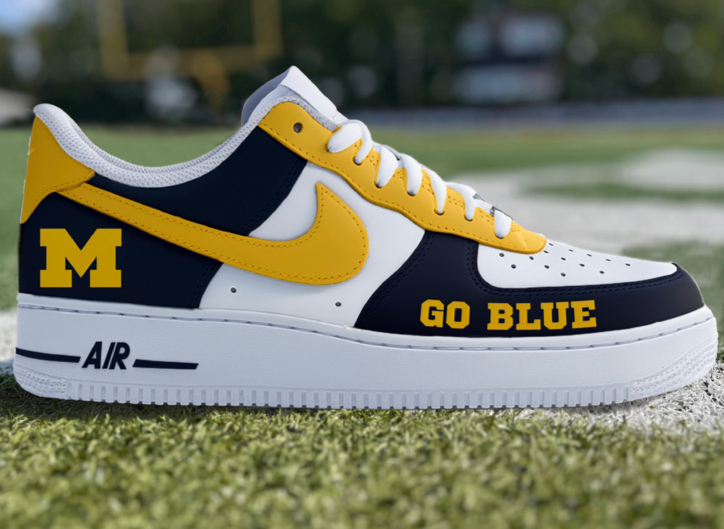 Air Force 1 Custom Painted University of Michigan